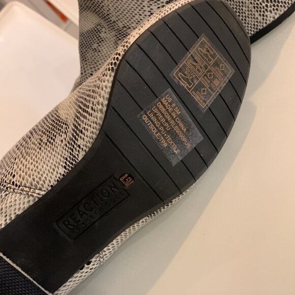 Booties - size 8.5 - Picture 6 of 7